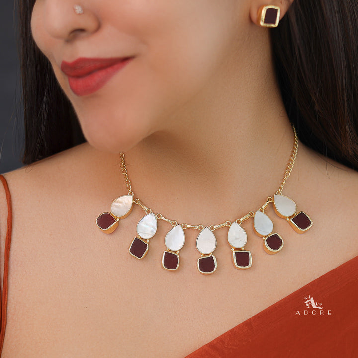 Hania Drop MOP + Raw Stone Neckpiece With Stud
