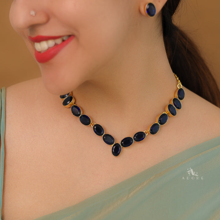 Glam Neckpiece Plus Stud