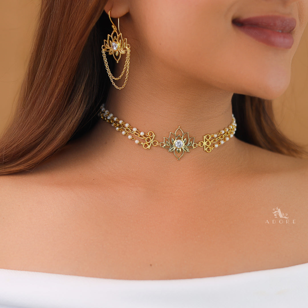 Arini Tri Layer Chainy Lotus Pearl Choker With Drop