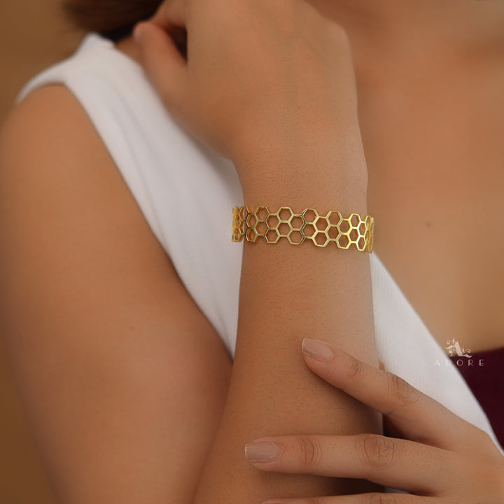 Golden Mini Honey Comb Bangle