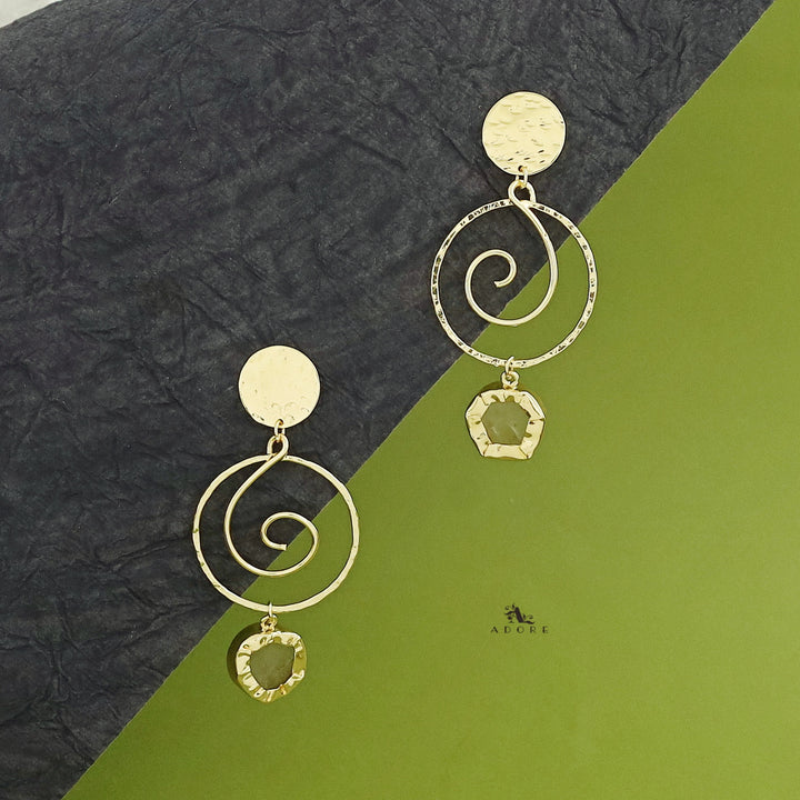 Lyra Golden Swirl Raw Stone Earring