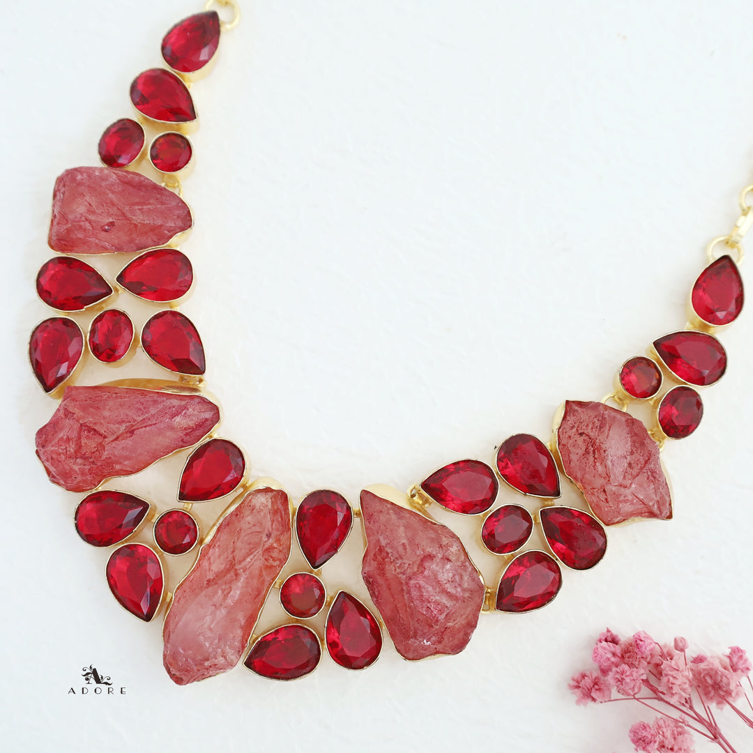 Aravis Neckpiece