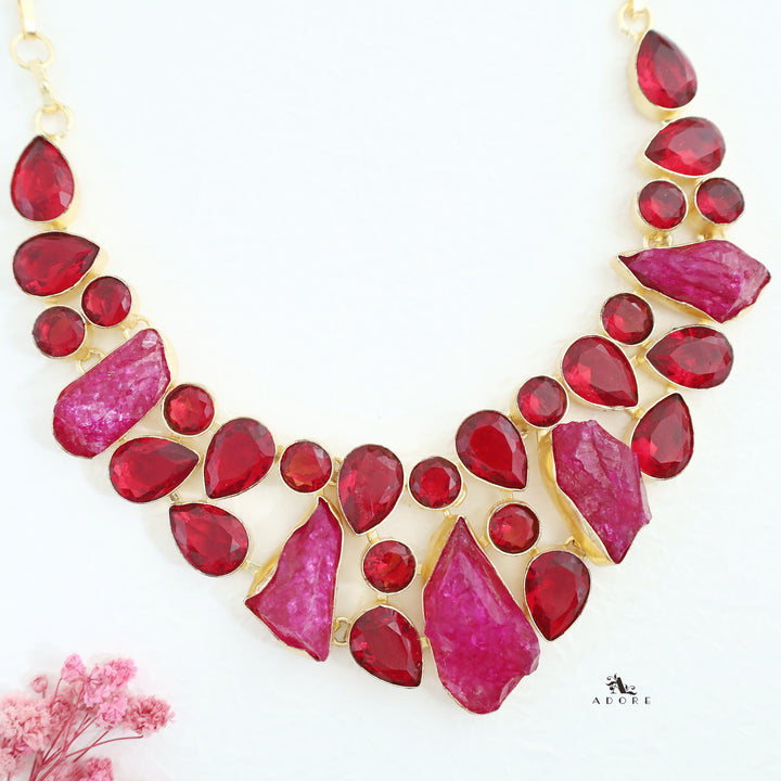 Lavinia Neckpiece