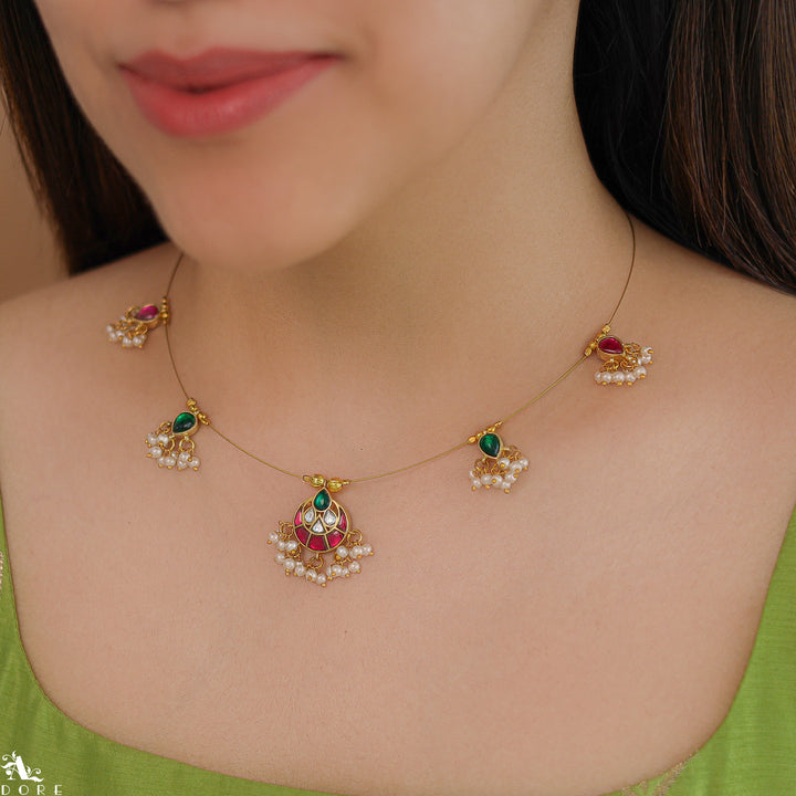 Trayi Jadau Kundan String Neckpiece
