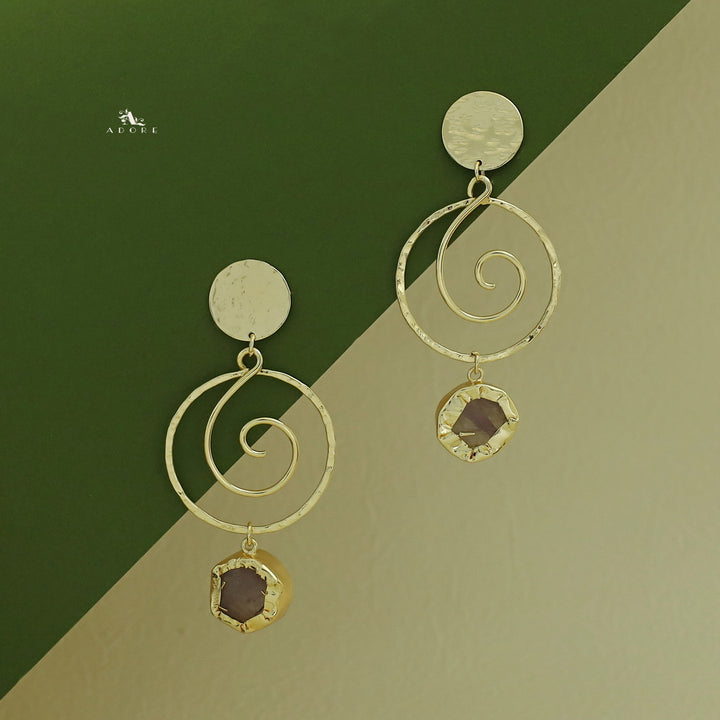 Lyra Golden Swirl Raw Stone Earring