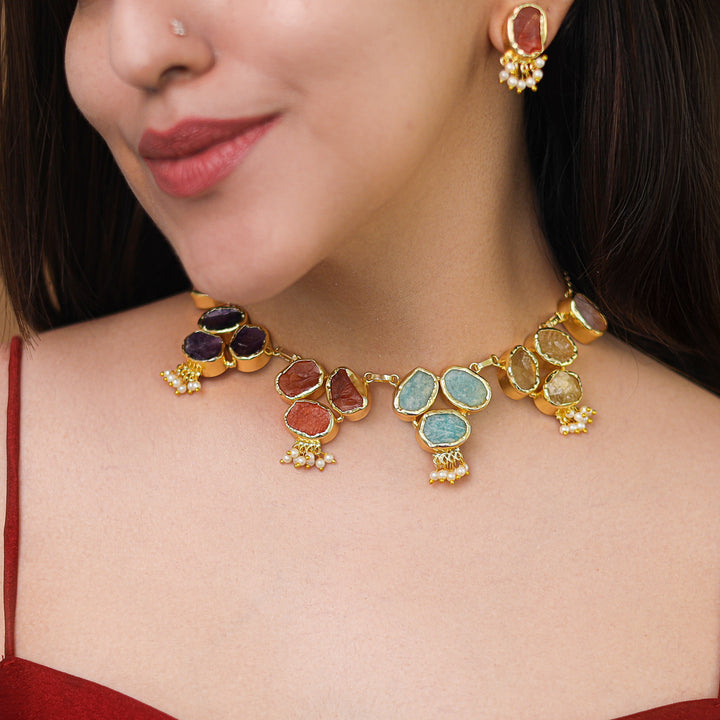 Dina Raw Stone Pearl Neckpiece With Stud
