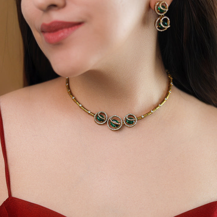 Laksha Tri Circle Oval Glossy Stiff Neckpiece With Earring