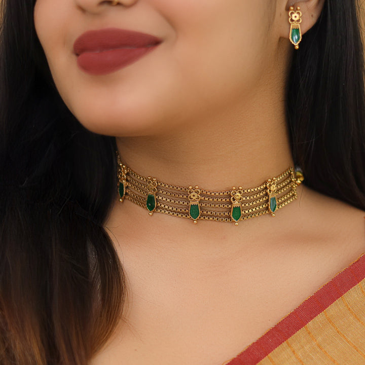 Sita 5 Layer Palakka Choker With Earring