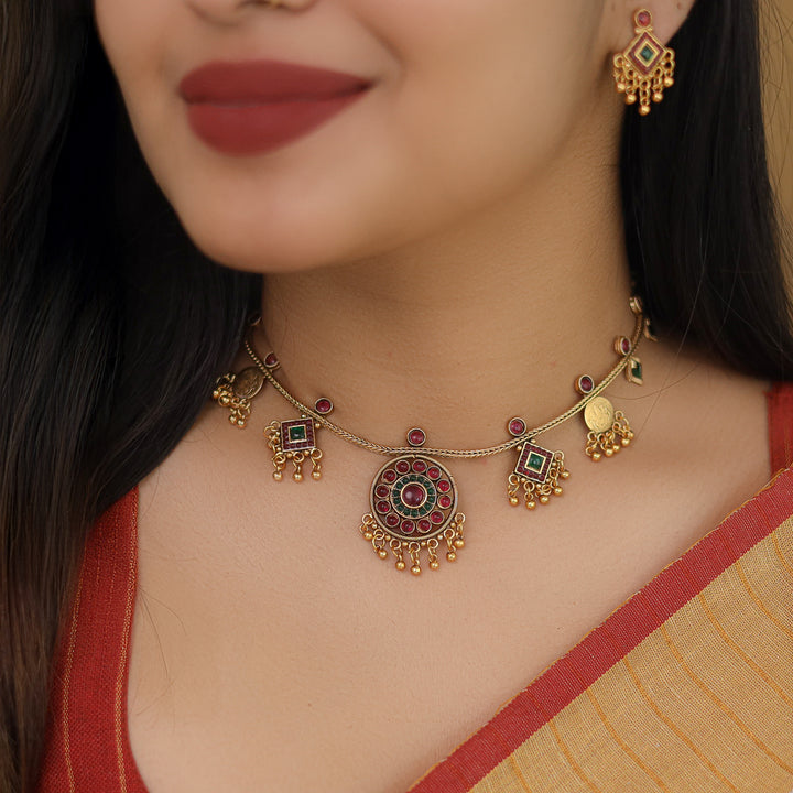 Tanya Kemp Stone Palakka Short Neckpiece With Earring