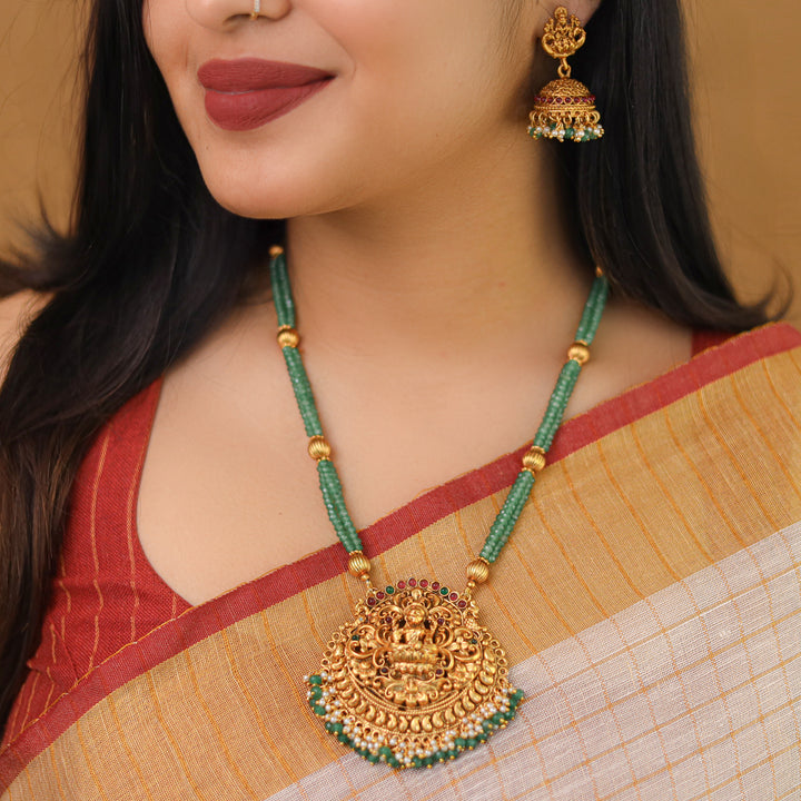 Saraswati Devi Haram Layered Neckpiece With Earring