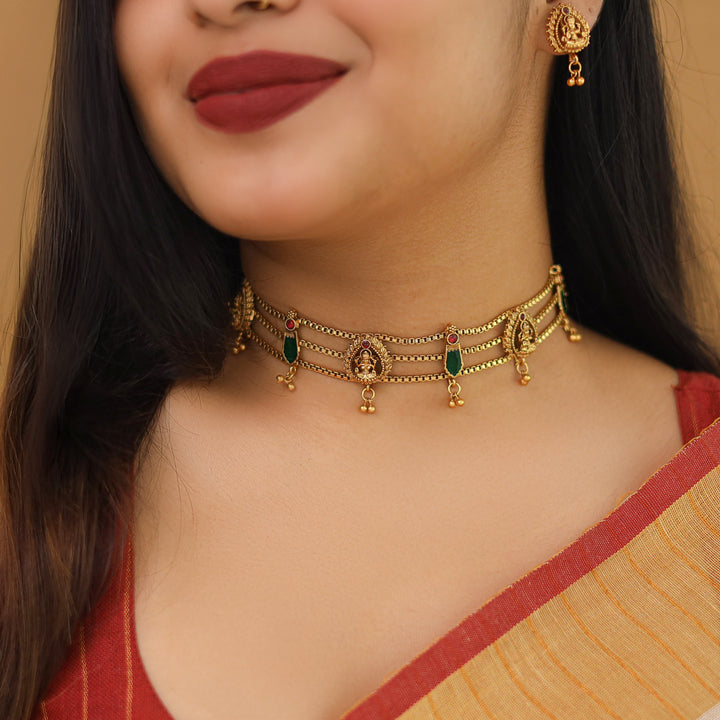 Rakshita Devi 3 Layer Palakka Choker With Earring