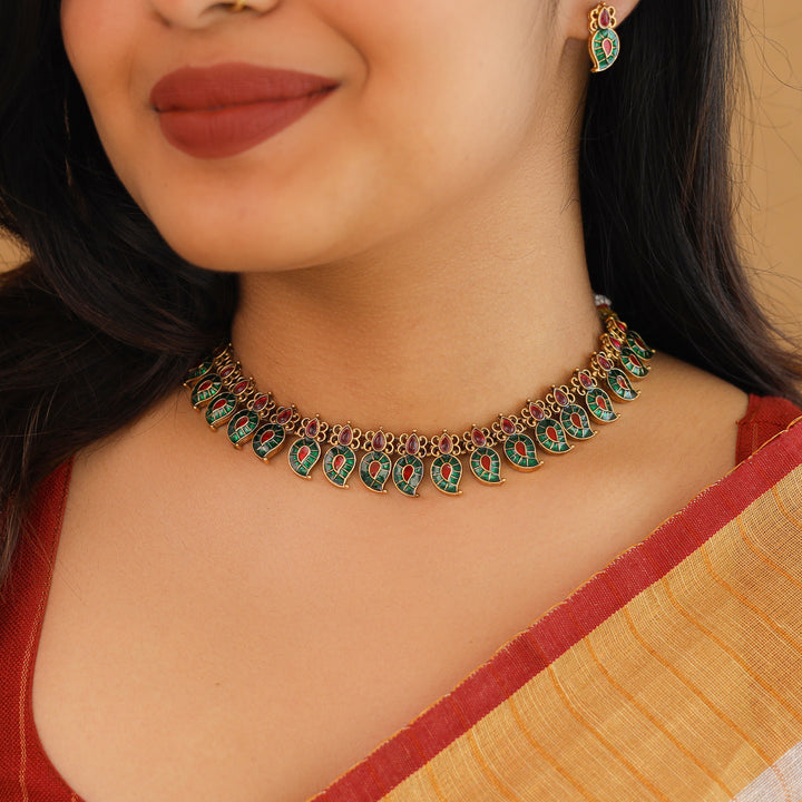 Aarya Devika Neckpiece With Earring