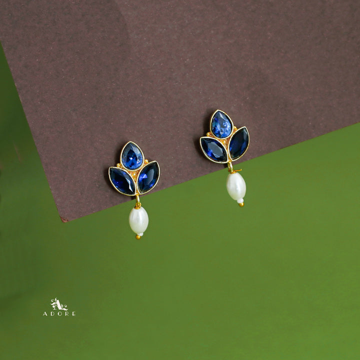 Tri Leaf Glossy Stone Pearl Earring