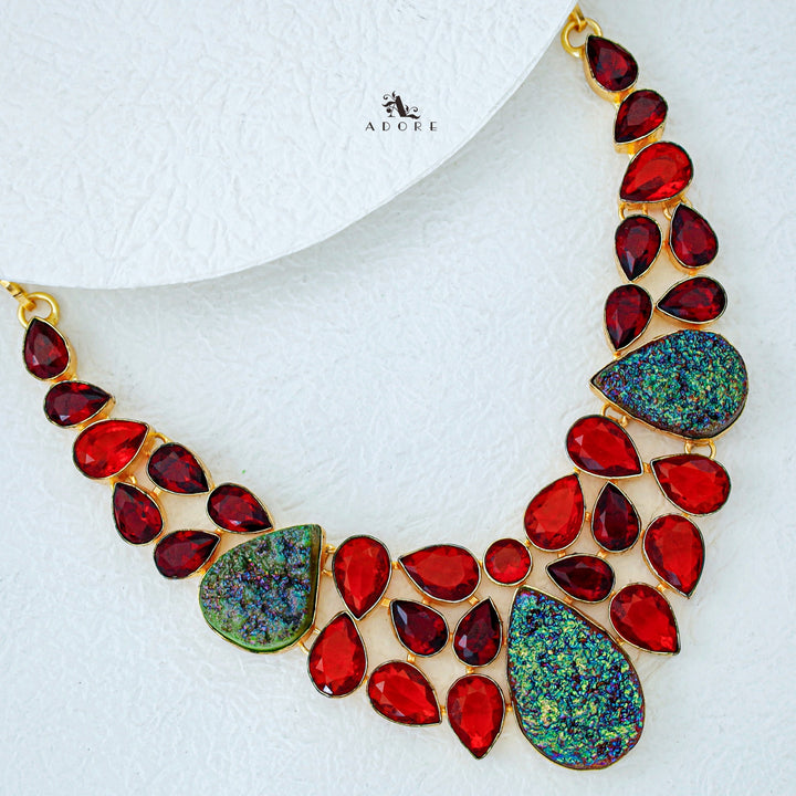 Sunaina Glow Neckpiece