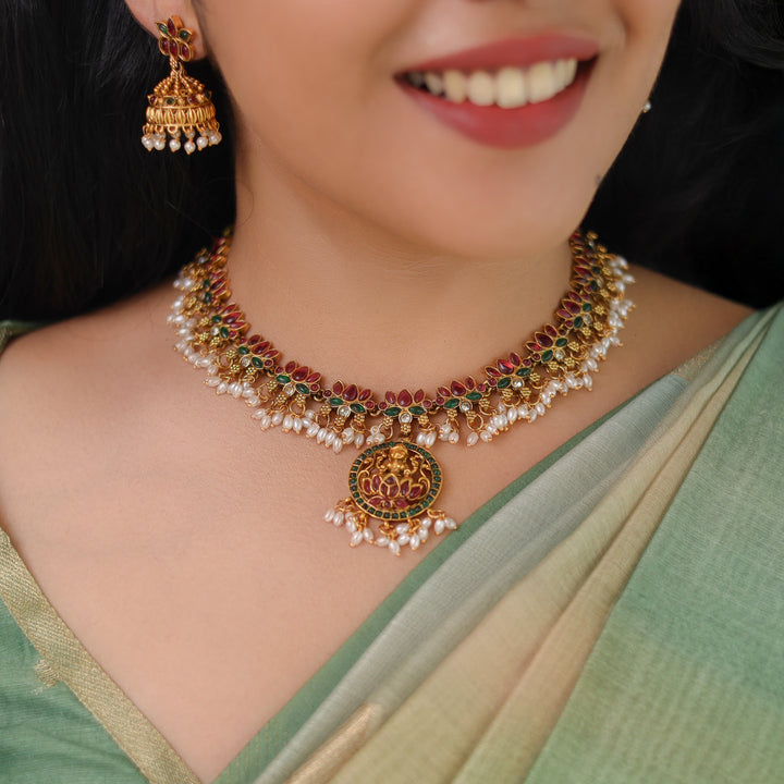 Arusha Lotus Pearl Devi Pendant Neckpiece With Earring