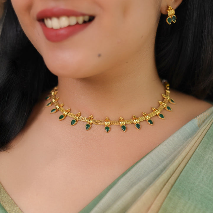 Anahitha Drop Short Neckpiece With Earring