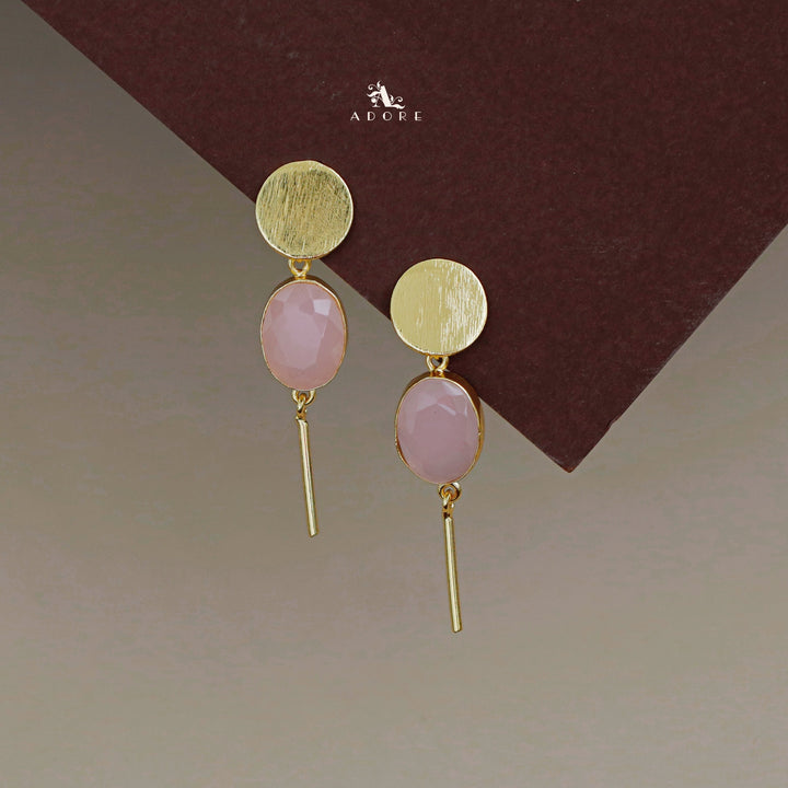 Mariat Golden Glossy Oval Stick Earring
