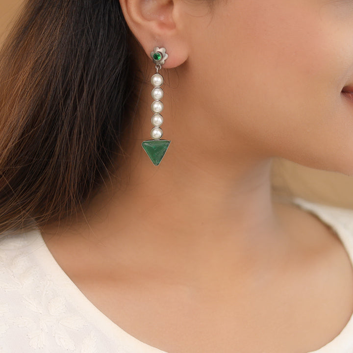 Silver Glossy Flower Arrow Earring