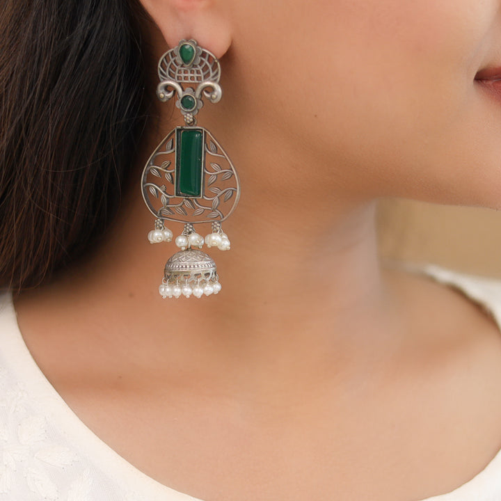 Hetanshi Rectangle Glossy Leaf Pearl Jhumka Earring