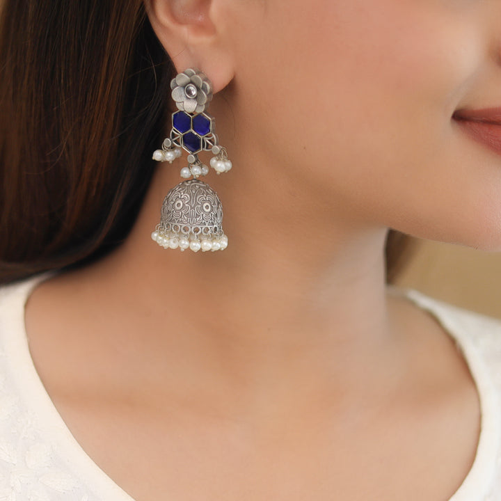 Imanie Floral Pearl Jhumka