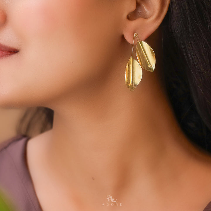 Ayeza Golden Leafy Earring