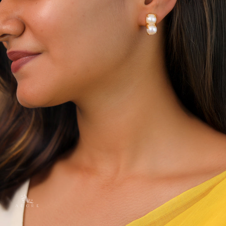 Dual Claw Fresh Water Pearl Earring