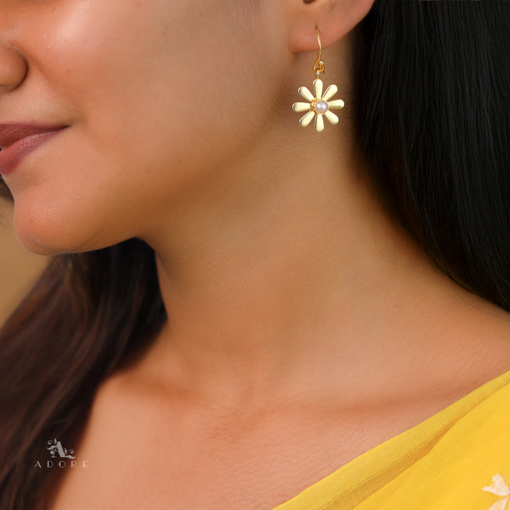 Midhila Flower Pearl Drop