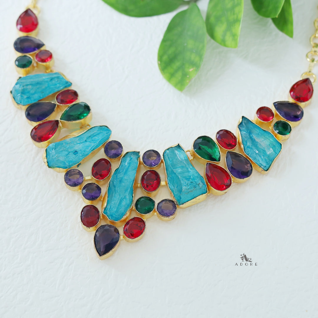 Caia Neckpiece