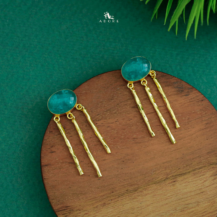 Isra Oval Golden Hammered Tri Sticky Earring