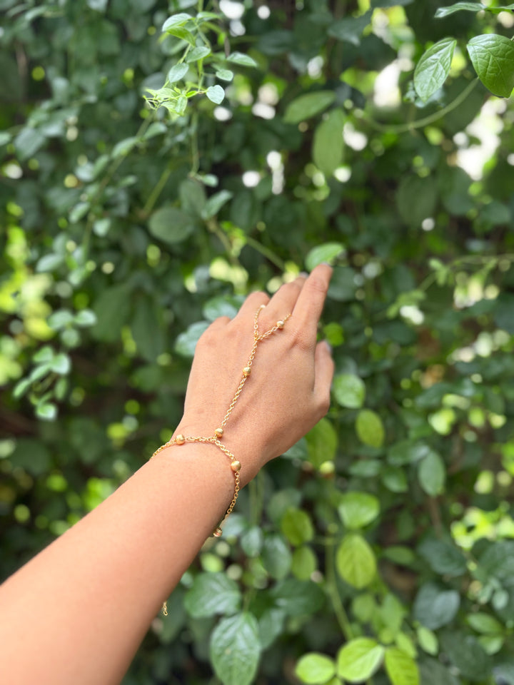 Limna Golden Ball Ring Bracelet