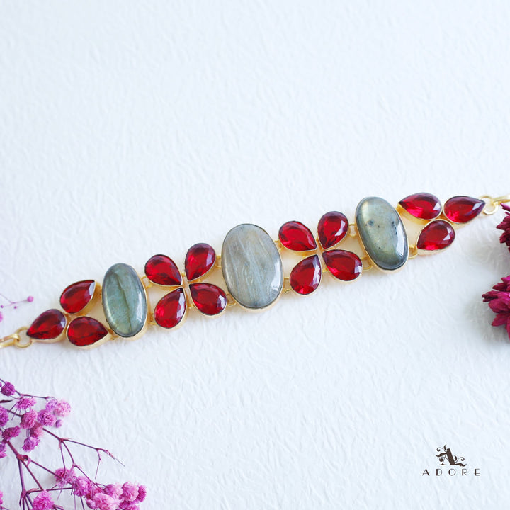 Questa choker