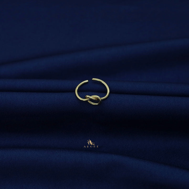 Golden Knot Ring