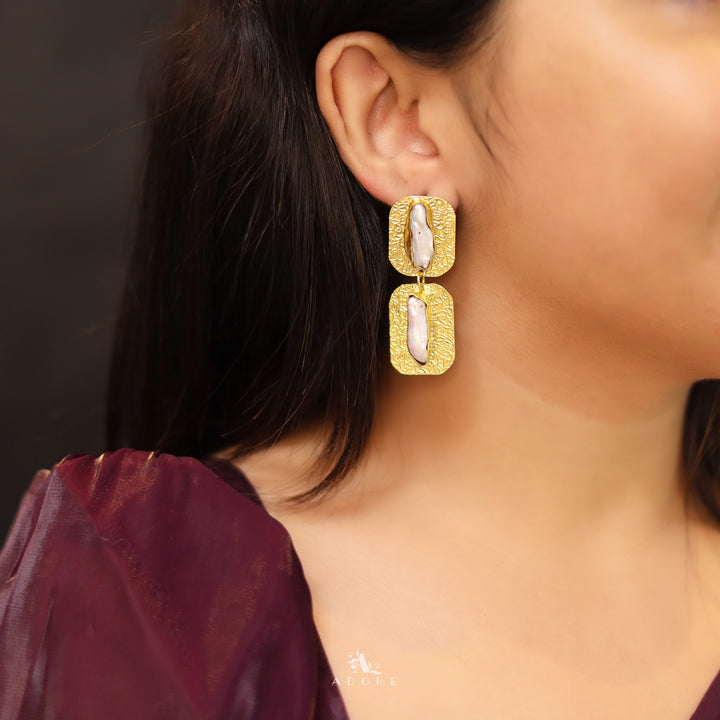 Moira Textured 2 Layer Baroque Earring