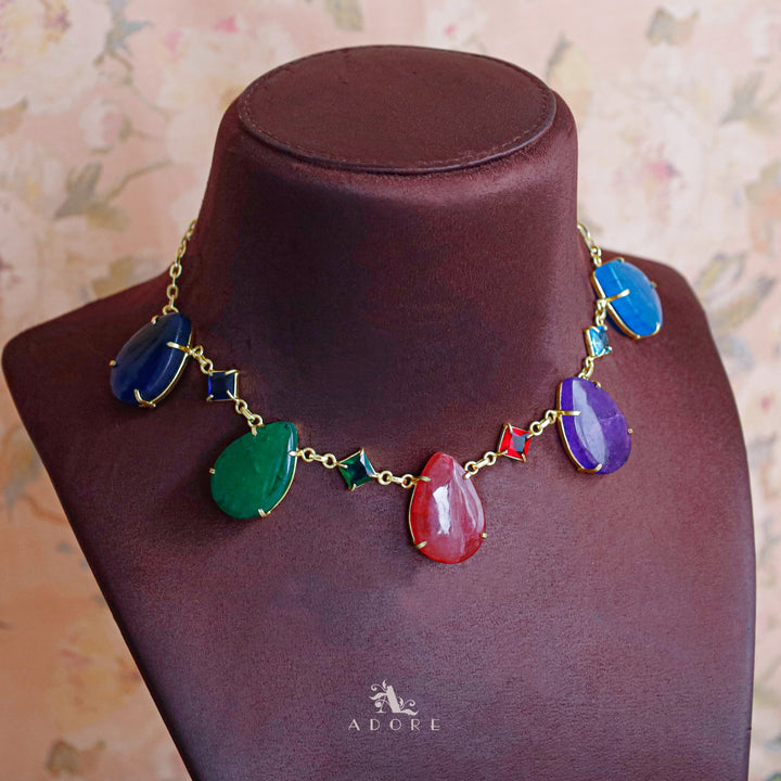 Melanie Glossy Diamond 5 Drop Short Neckpiece