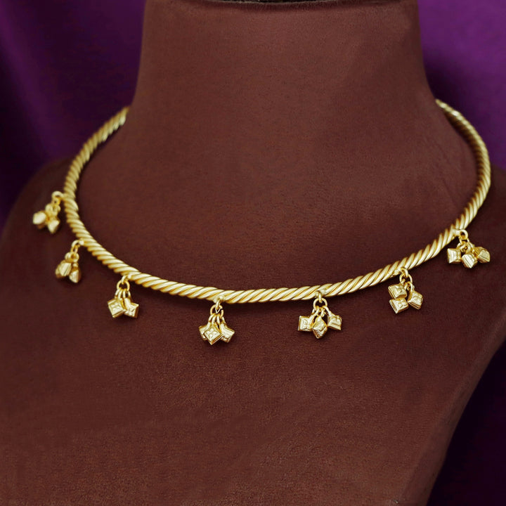 Cesta Golden Twisted Ghungroo Neck Cuff