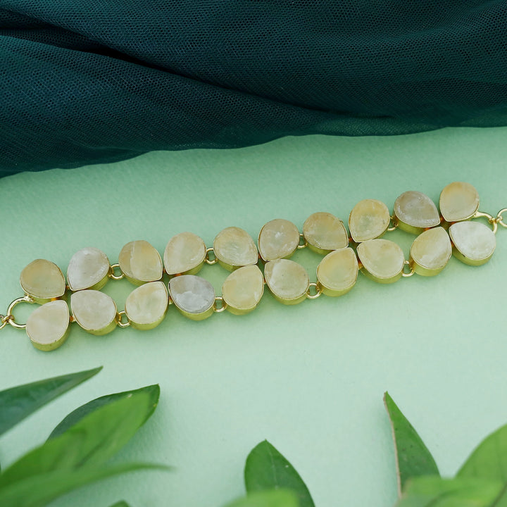 Aerona Choker