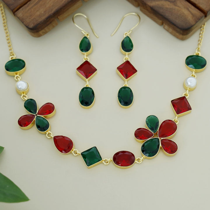 Tanvee Multi Shape Glossy Pearl Neckpiece With Drop