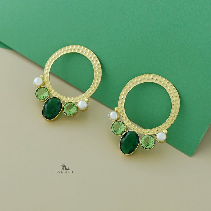 Golden Circle And Tri Glossy Dual Pearl Earring
