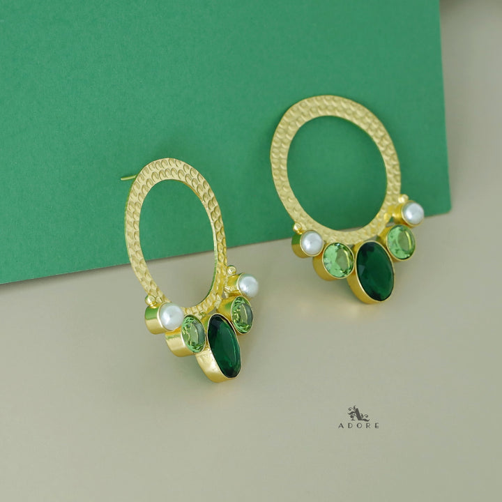 Golden Circle And Tri Glossy Dual Pearl Earring