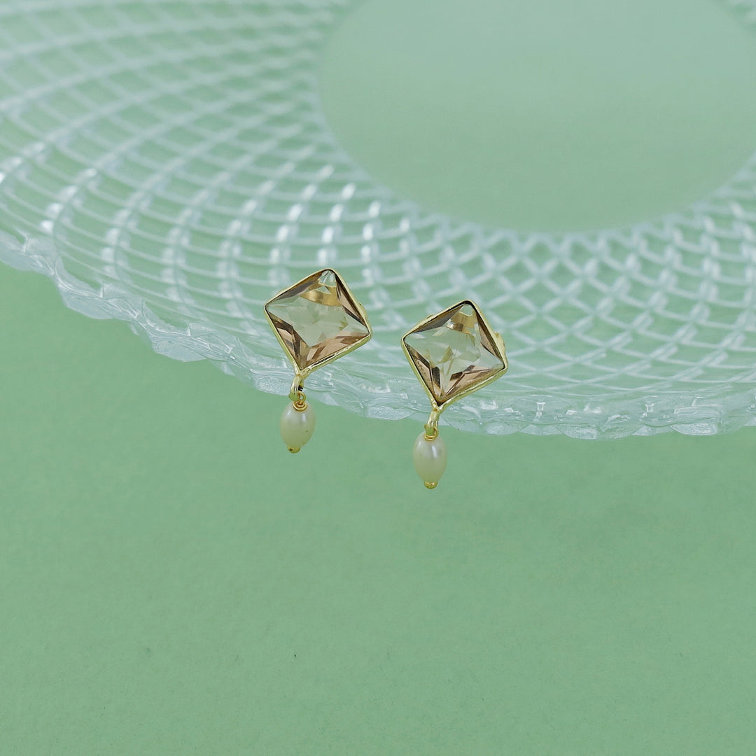 Gailesta Diamond Pearl Earring