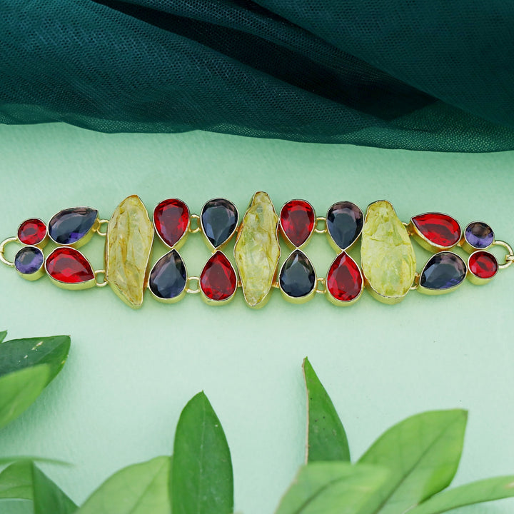 Afia Choker
