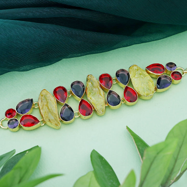 Afia Choker