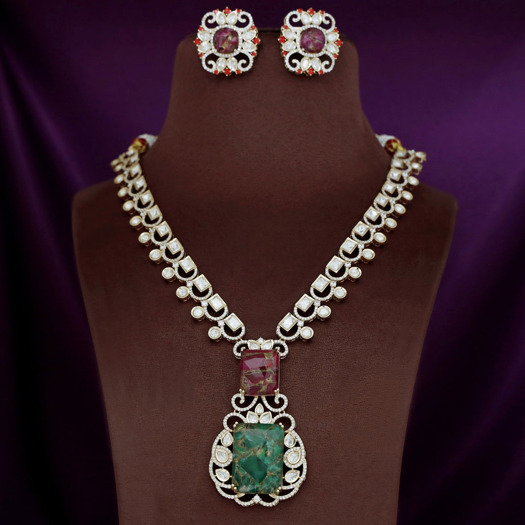 Tarinika Kundan Stone Neckpiece With Earring