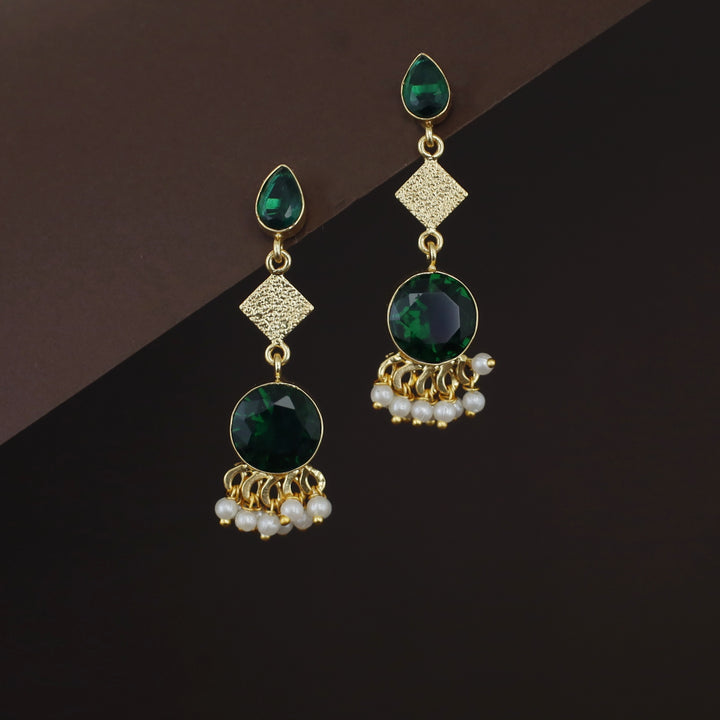 Ruth Drop Circle Glossy Cluster Pearl Earring