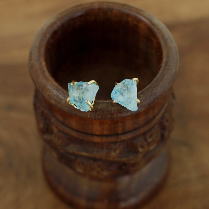 Zuma Raw Stone Stud