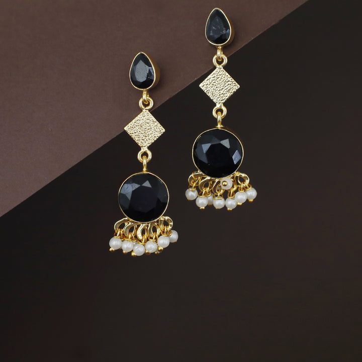 Ruth Drop Circle Glossy Cluster Pearl Earring