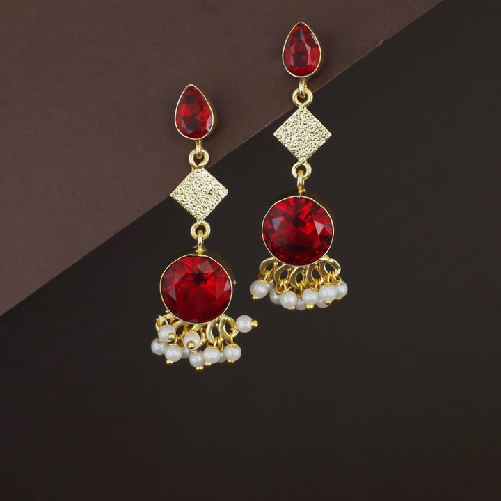 Ruth Drop Circle Glossy Cluster Pearl Earring