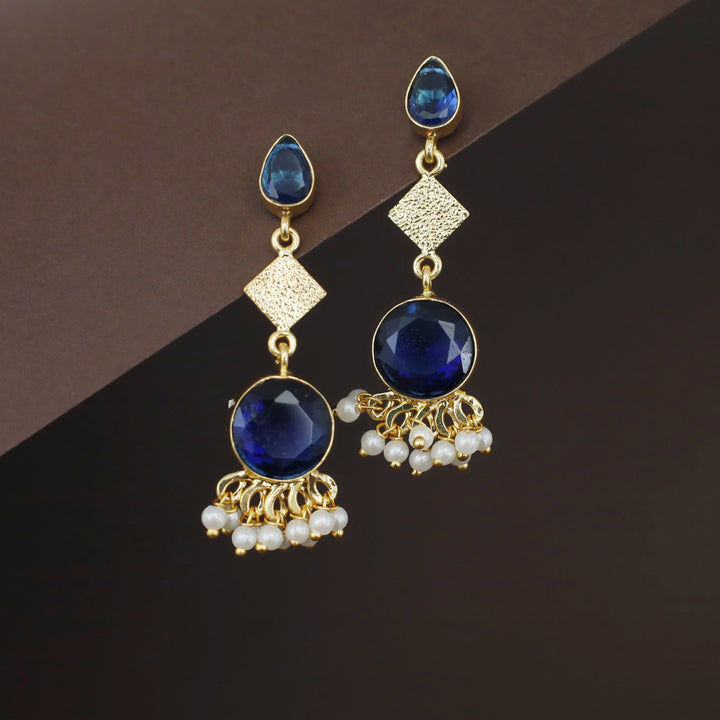 Ruth Drop Circle Glossy Cluster Pearl Earring