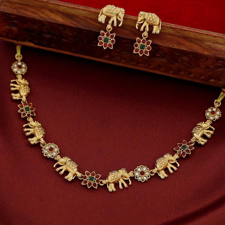 Iha Airavat Flowery Neckpiece With Earring