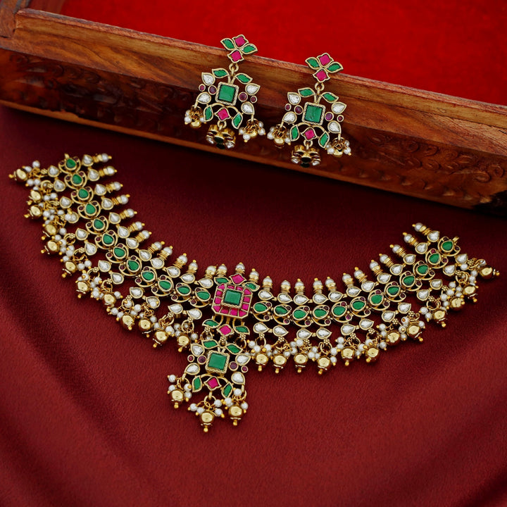 Premium Gaurika Jadau Kundan Short Neckpiece/Choker With Earring